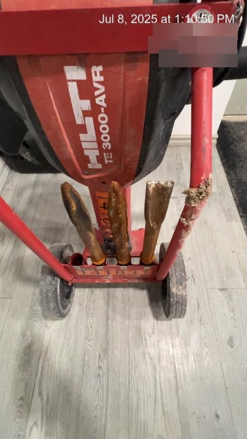 2021 HILTI TE 3000-AVR