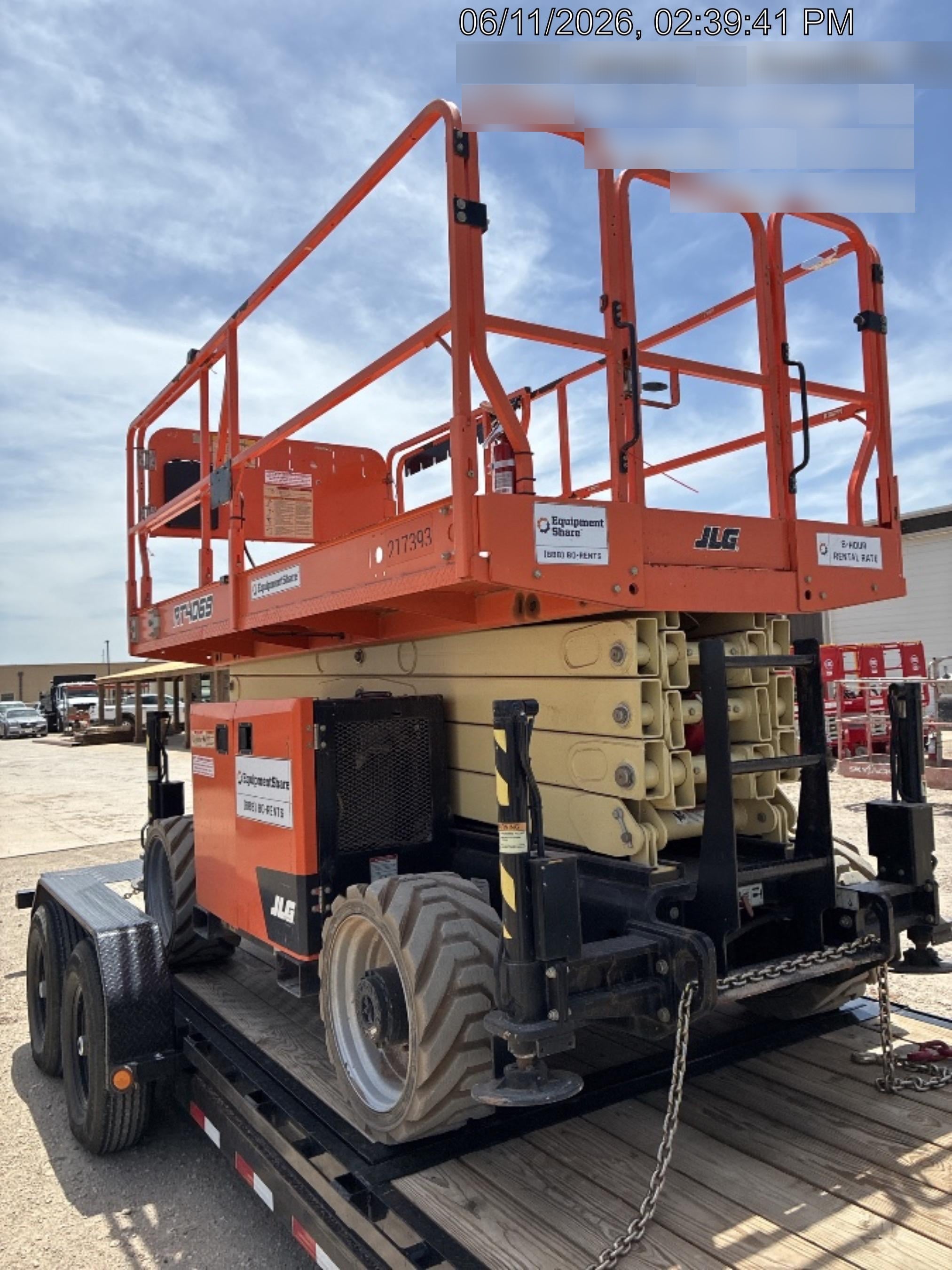 2022 JLG RT4069