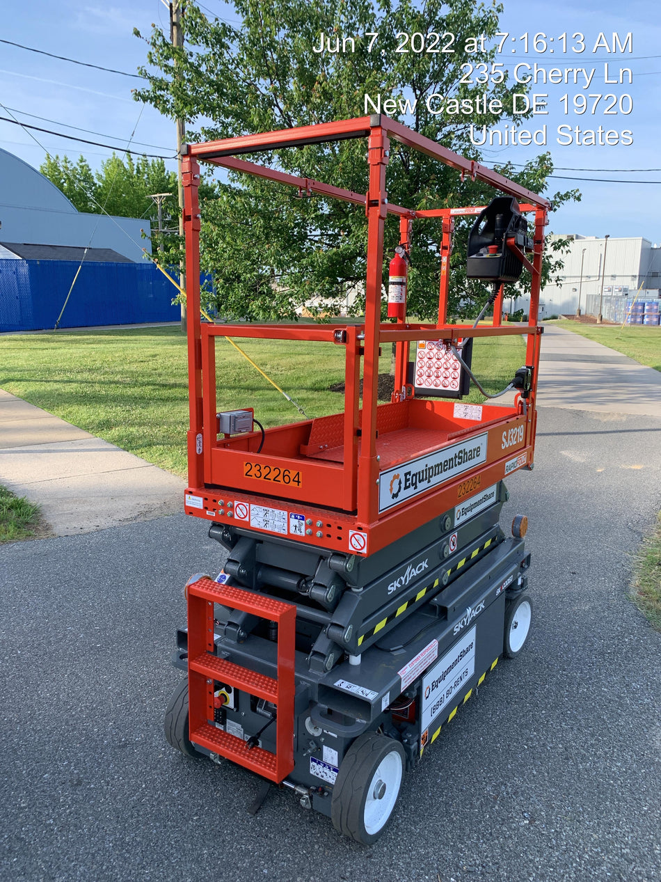 2022 SKYJACK SJ3219