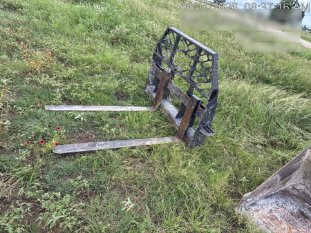 2020 PALADIN 48" Pallet Forks - Paladin