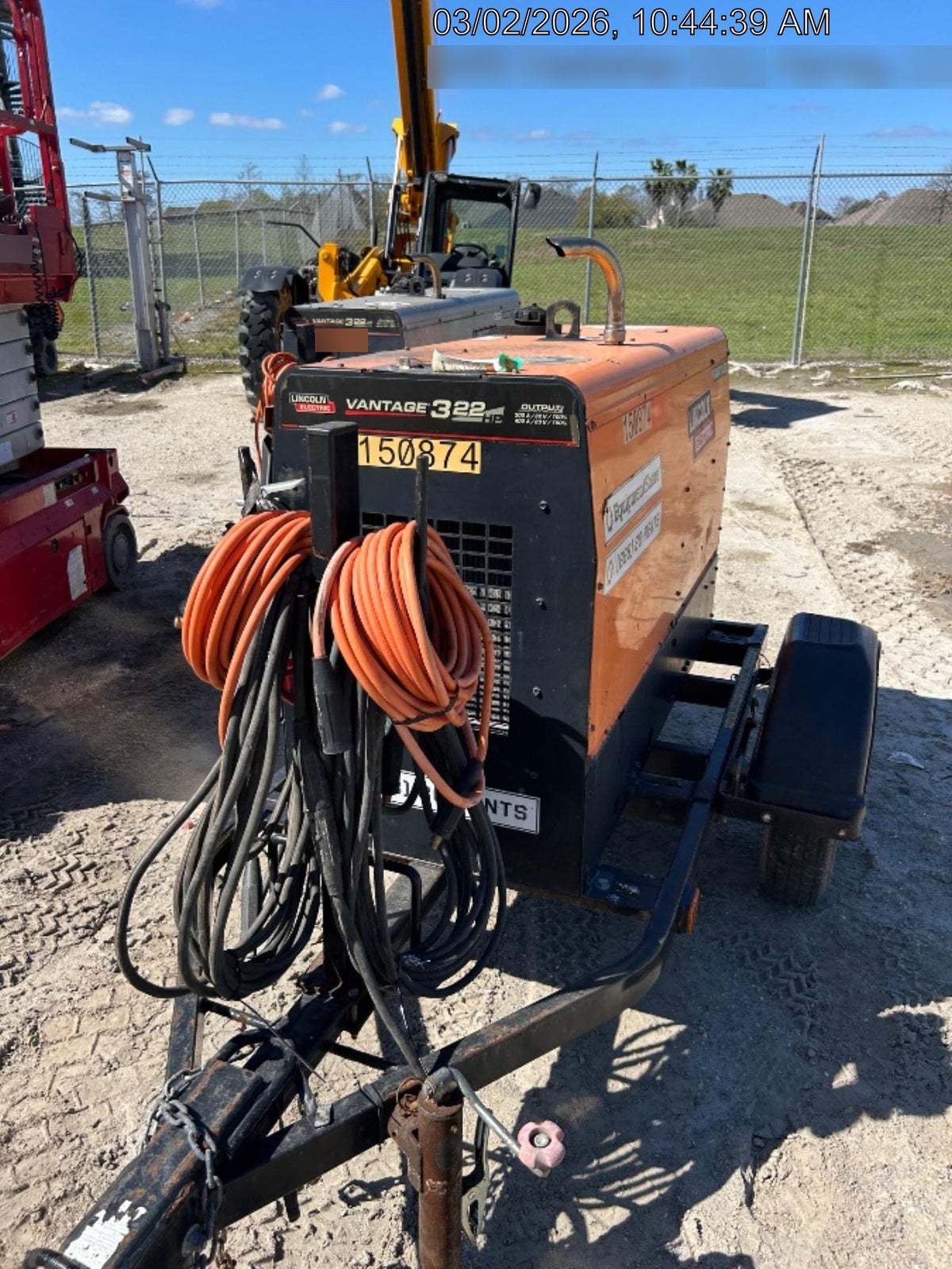 2021 Lincoln Electric Vantage 322 Vantage 322 Ready Pak 3 w/ Telematics & Decals, ORANGE (includes trailer, cable rack, fender light kit)