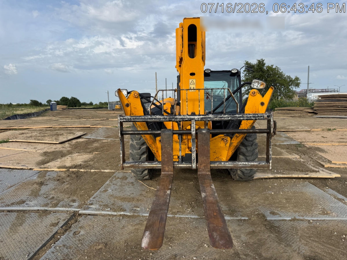 2021 JCB 512-56