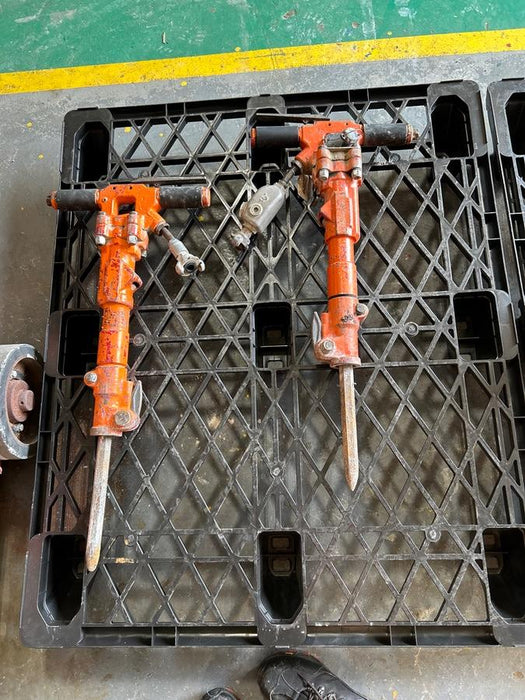 2024 MICHIGAN PNEUMATIC ES-TPB30-1-TRACKER