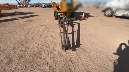 2019 ARROW MATERIAL HANDLING 1000100-12-F