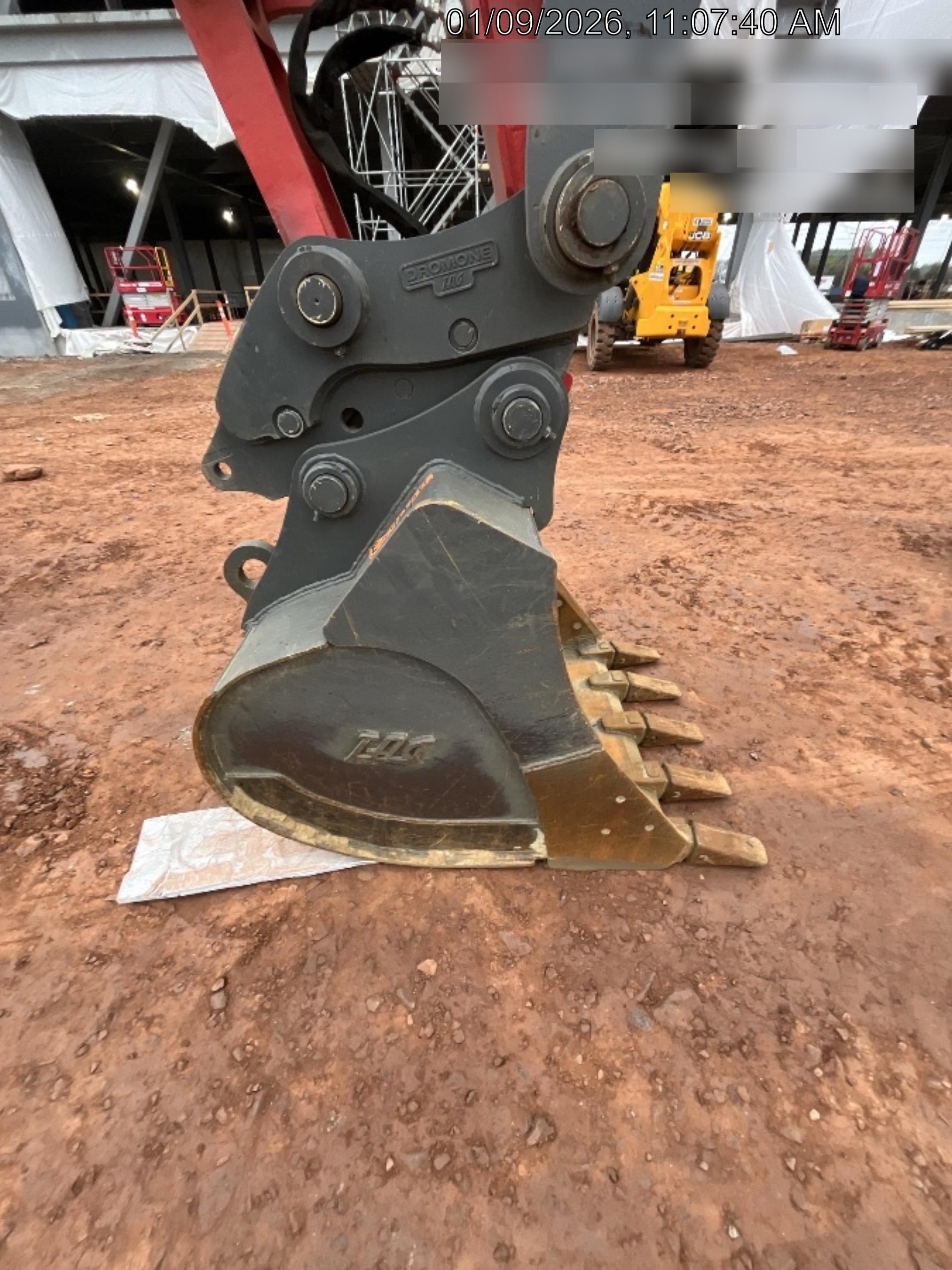 2025 LINK-BELT 42" Bucket - Link-Belt