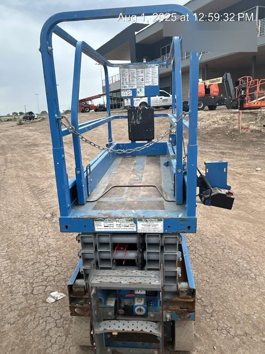 2019 Genie GS-1930 Fixed rails with chain Entry