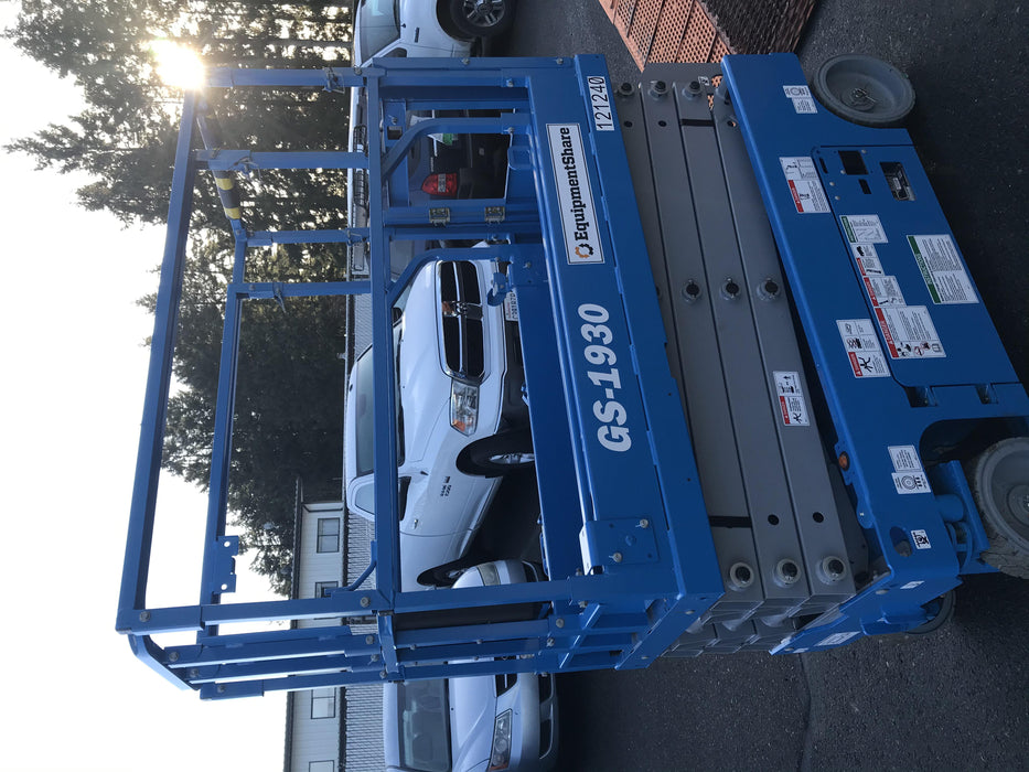 2020 Genie GS-1930 Solid Non Marking Tires, Beacon, Folding rails with half height swing gate, Telematics