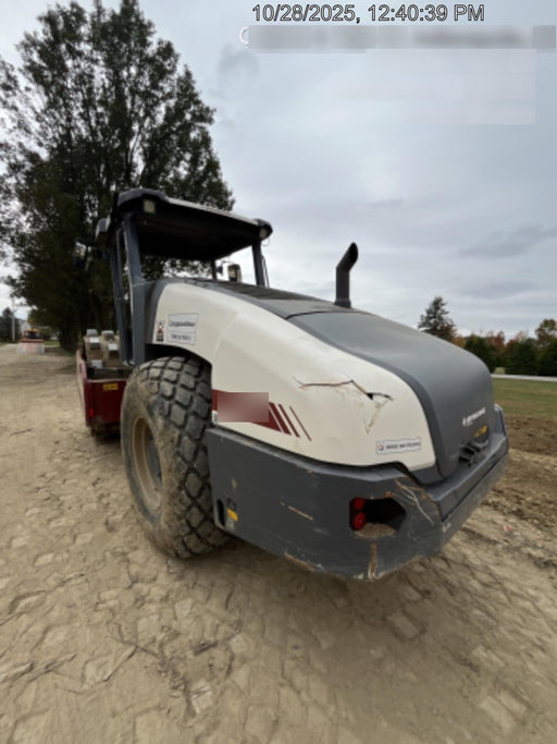 2021 DYNAPAC CA2500D