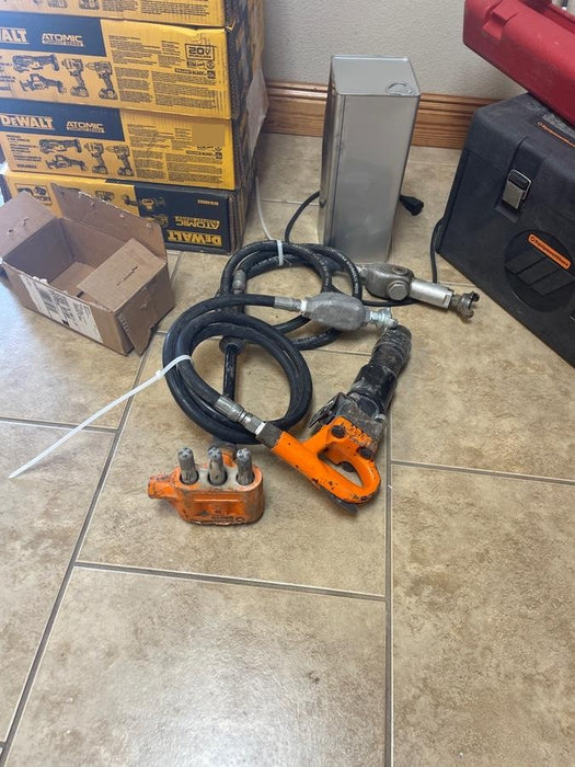 2020 TRELAWNY HAND-HELD SCABBLER