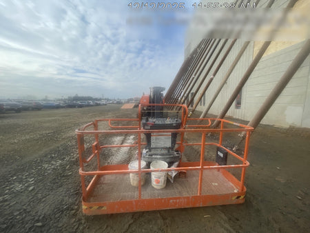2024 JLG 860SJ