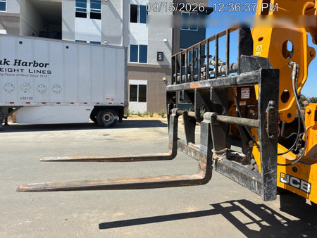 2022 JCB 332/E5286