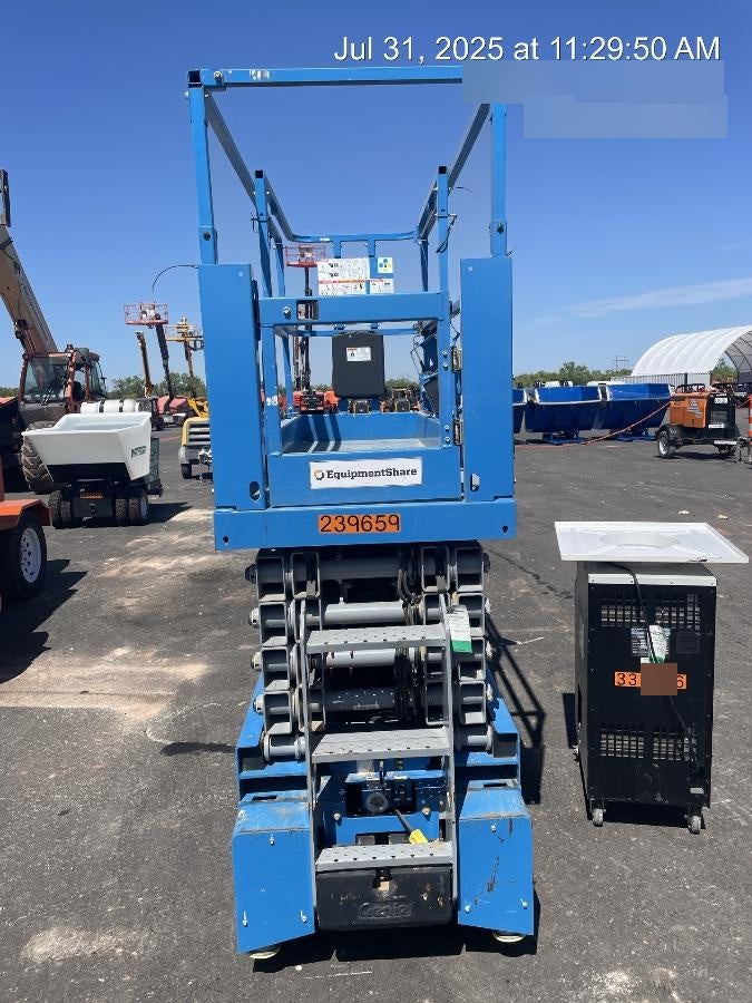 2022 GENIE GS-3232