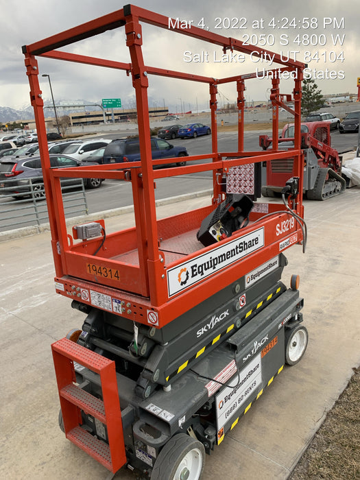 2021 SKYJACK SJ3219