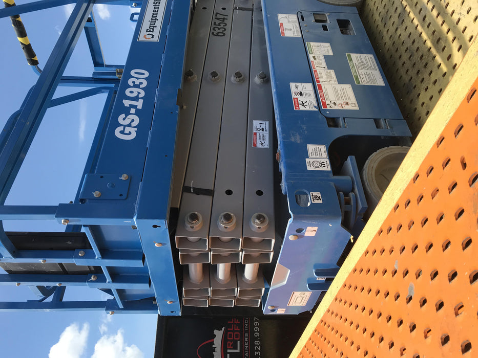 2020 Genie GS-1930 Solid Non Marking Tires, Beacon, Folding rails with half height swing gate