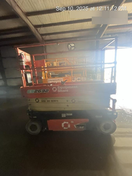 2022 JLG ES2632