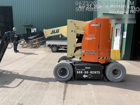 2025 JLG E300AJP