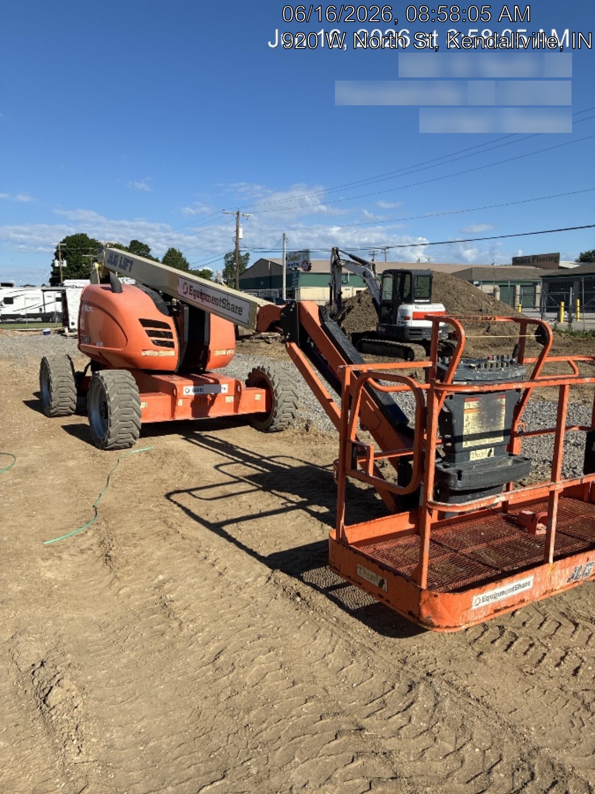 2021 JLG 600AJ