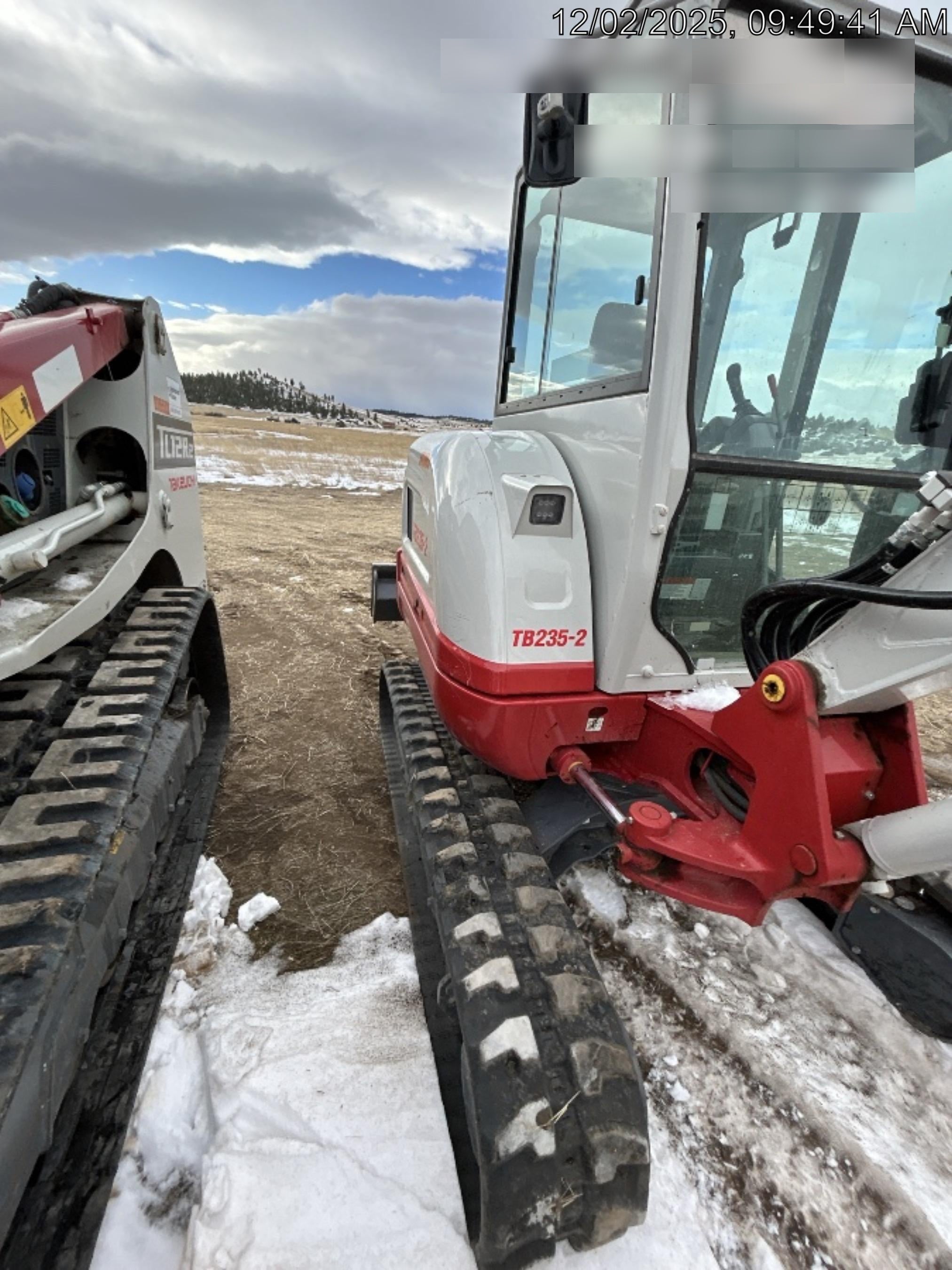 2025 TAKEUCHI TB235-2CR