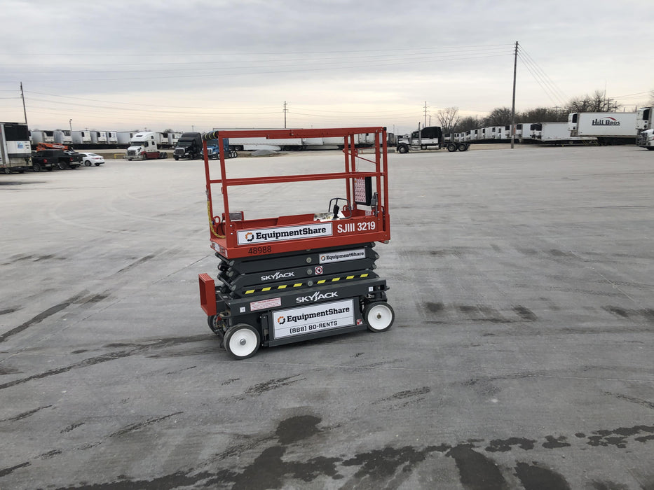 2019 Skyjack SJIII-3219 Standard Options, Trojan Batteries