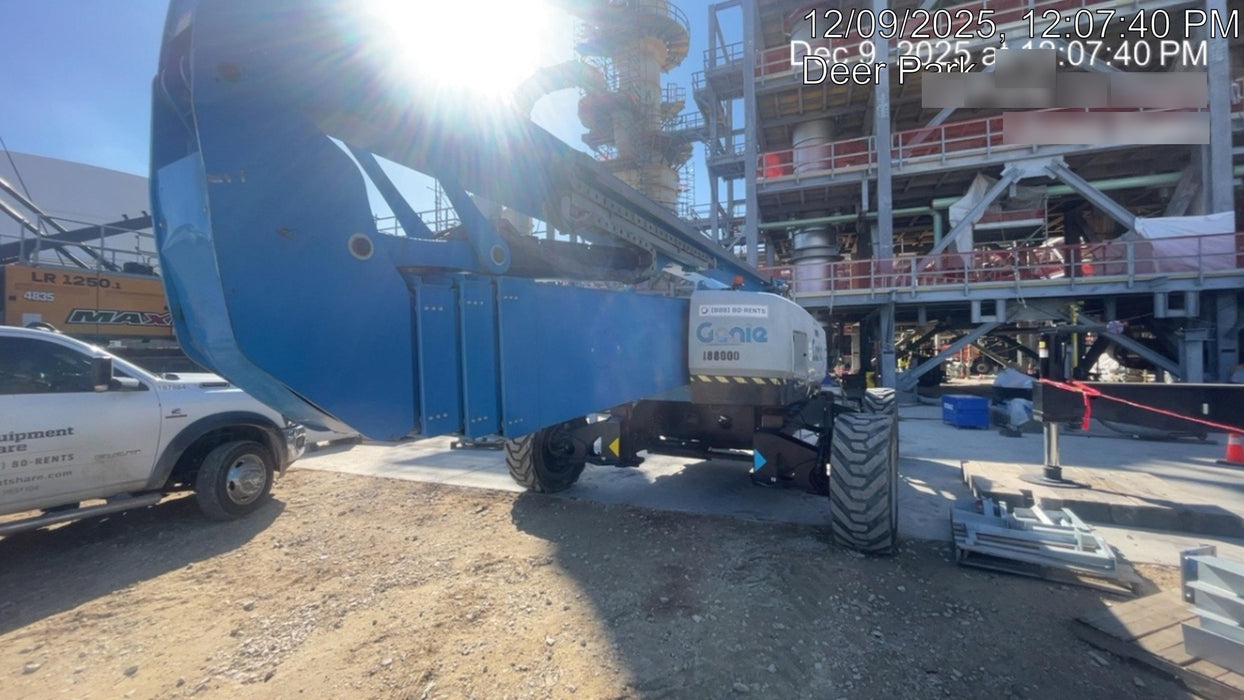 2021 GENIE ZX-135/70