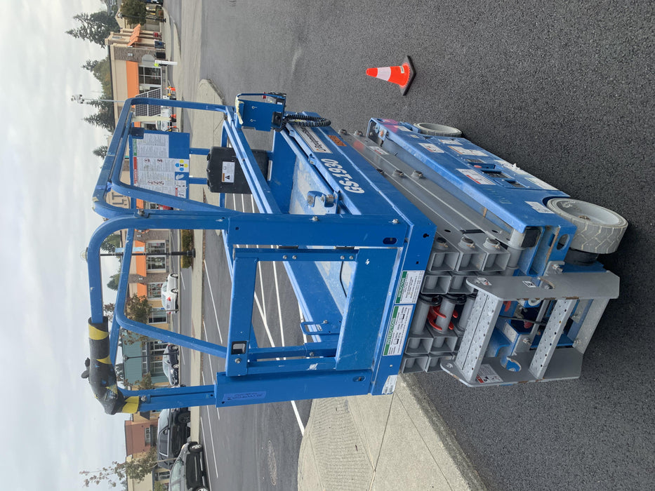 2019 Genie GS-1930 Half Height Swing Gate, 800W Inverter