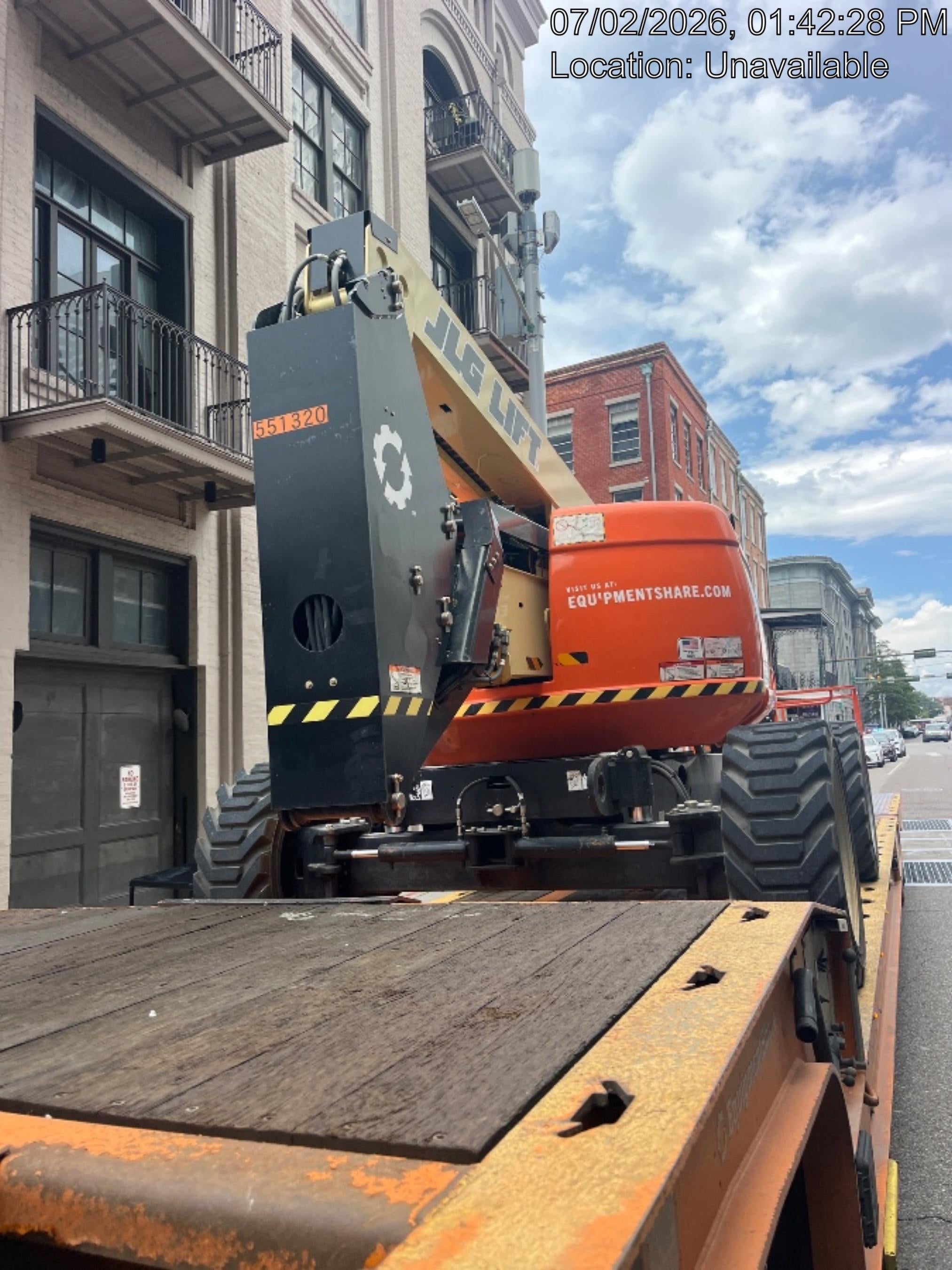 2025 JLG 600AJ