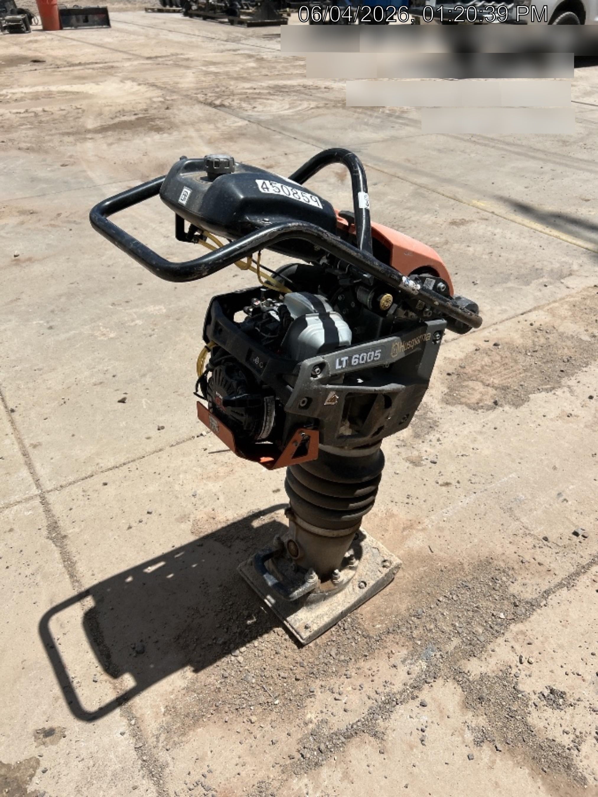 2024 HUSQVARNA LT6005