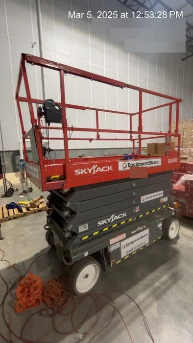 2022 SKYJACK SJ4740