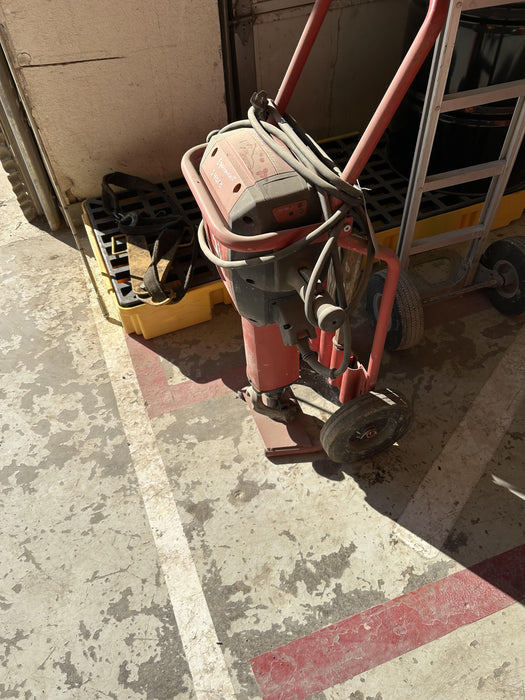 2020 HILTI TE 3000-AVR