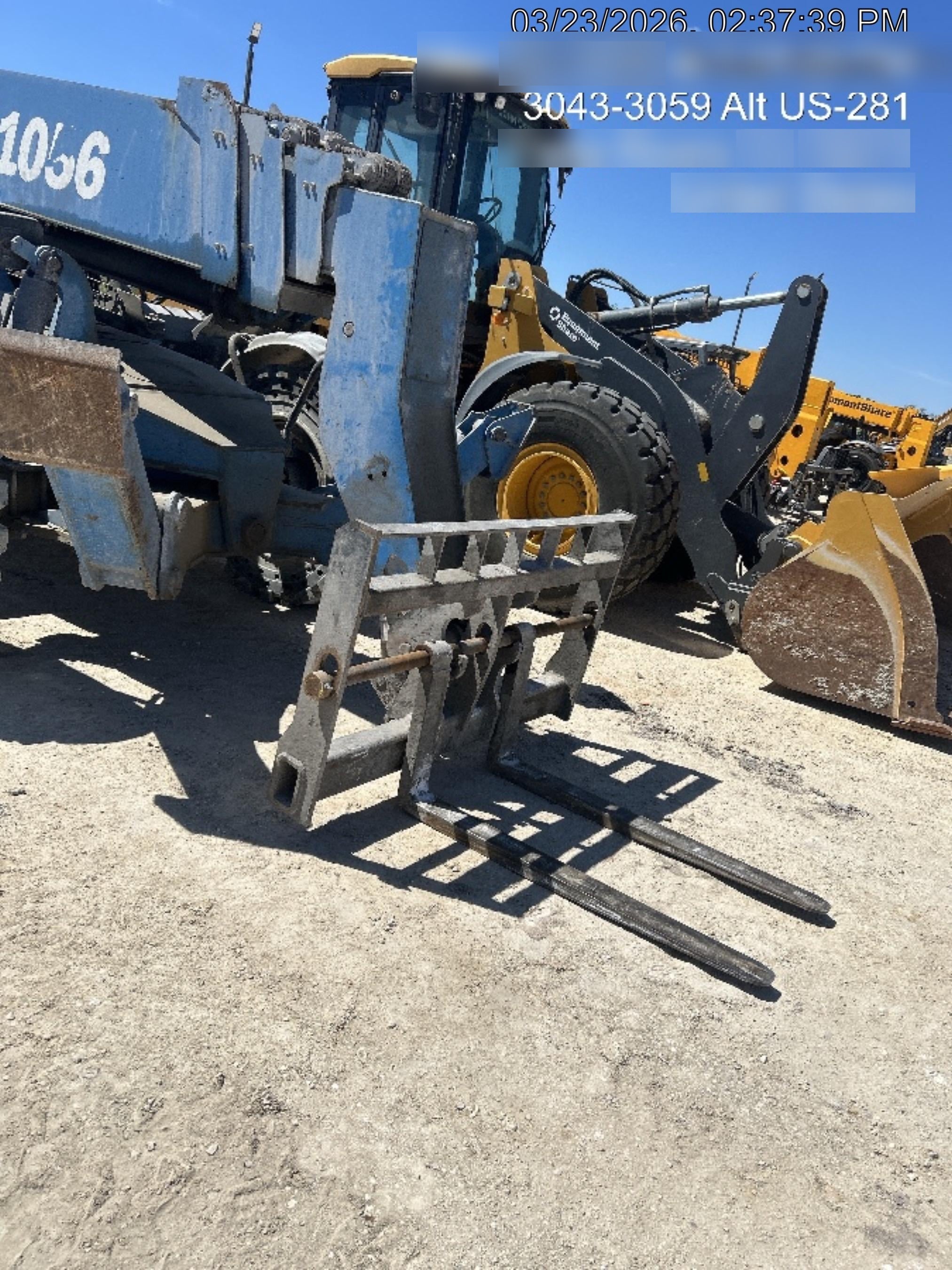 2017 GENIE GTH-1056