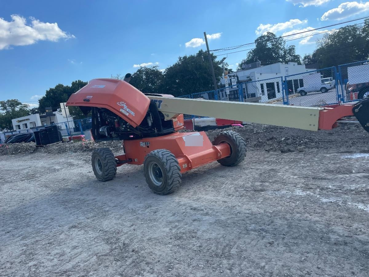 2020 JLG 460SJ