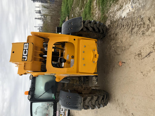 2018 JCB 509-42 74 HP w/CAB/HVAC, Beacon, Aux Hydraulics, Worklights, Solid Tires
