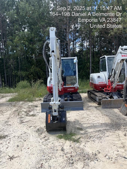 2025 TAKEUCHI 24" Bucket Takeuchi