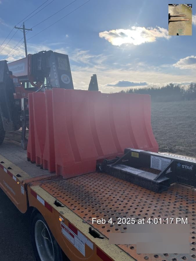 2023 HOUSTON BARRICADE WFB42