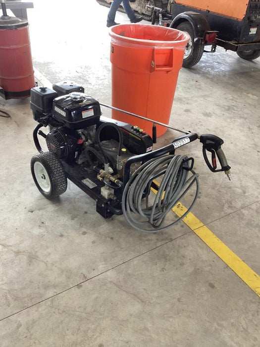 2025 MI-T-M CW-3504-5MGH