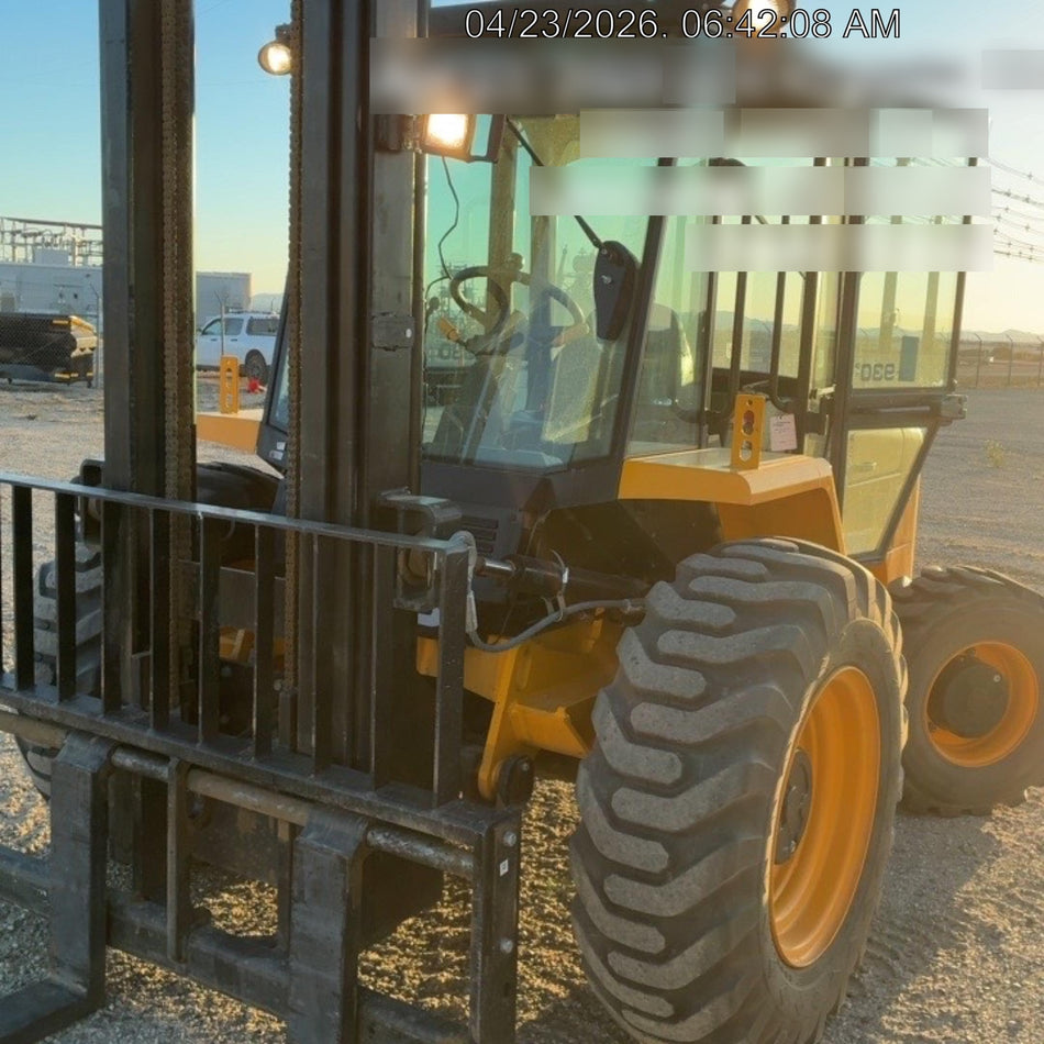 2025 JCB 930-4