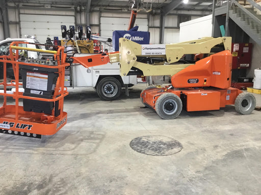 2018 JLG E400AJP