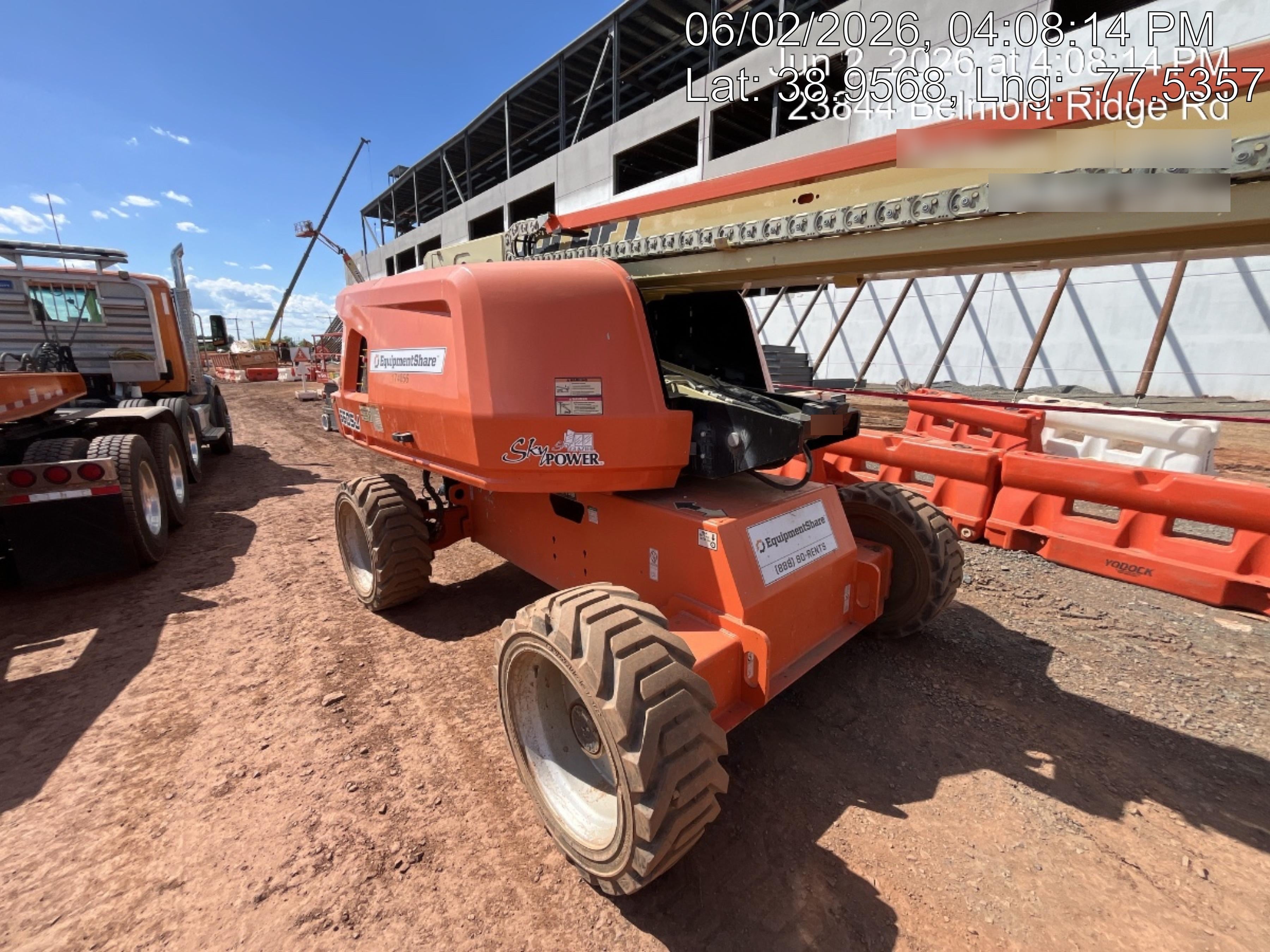 2021 JLG 660SJ