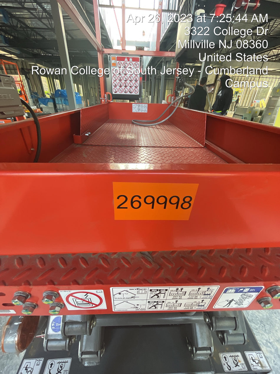 2023 SKYJACK SJ3219