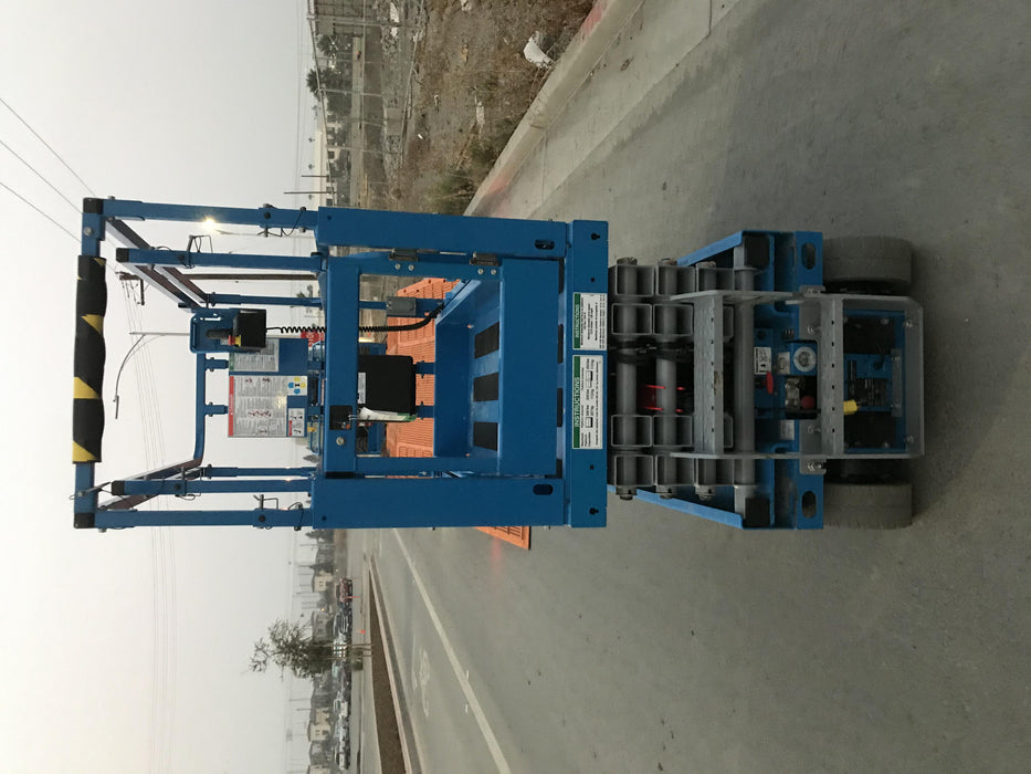 2020 Genie GS-1930 Solid Non Marking Tires, Beacon, Folding rails with half height swing gate, 800W Inverter