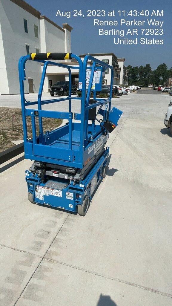 2023 GENIE GS-1432