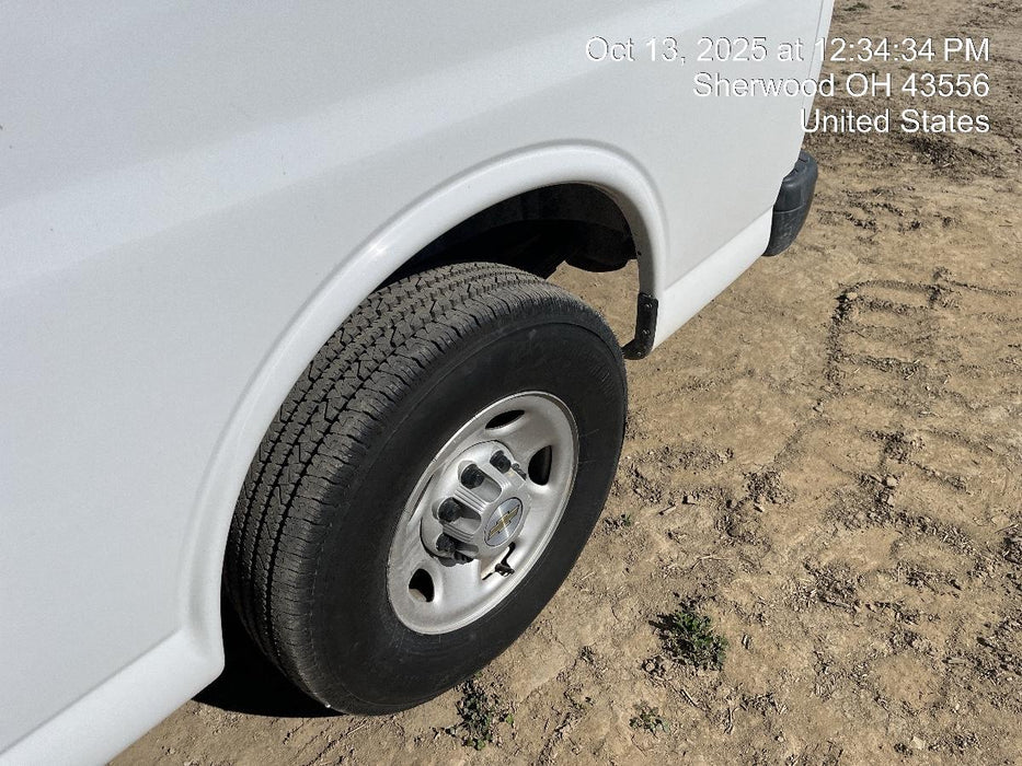 2023 CHEVROLET Express Van - Rental