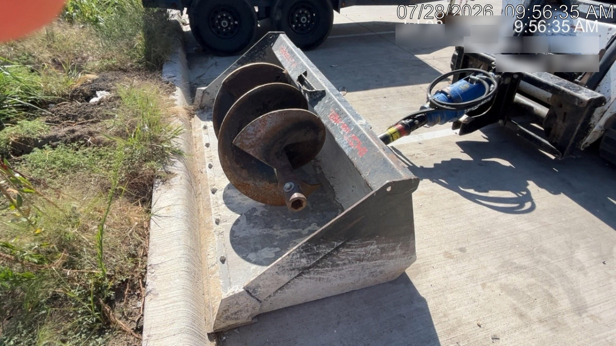 2024 AUGER TORQUE 3300-30