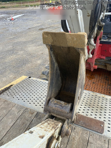 2022 TAKEUCHI TB250-2R