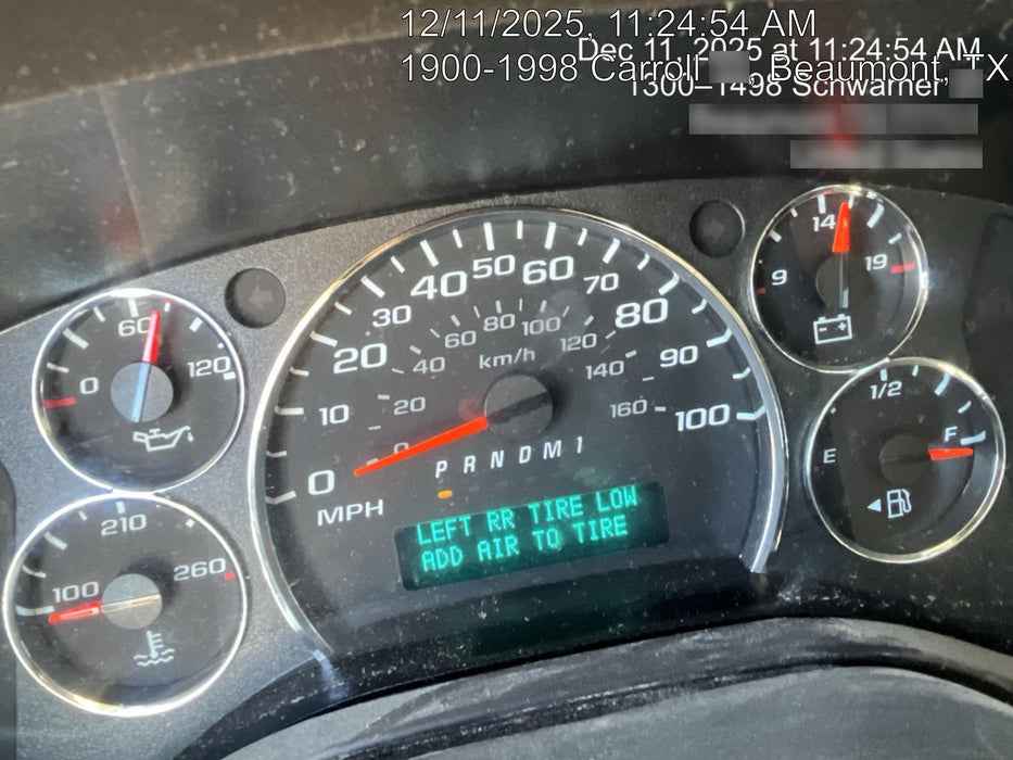 2023 CHEVROLET Express Van - Rental