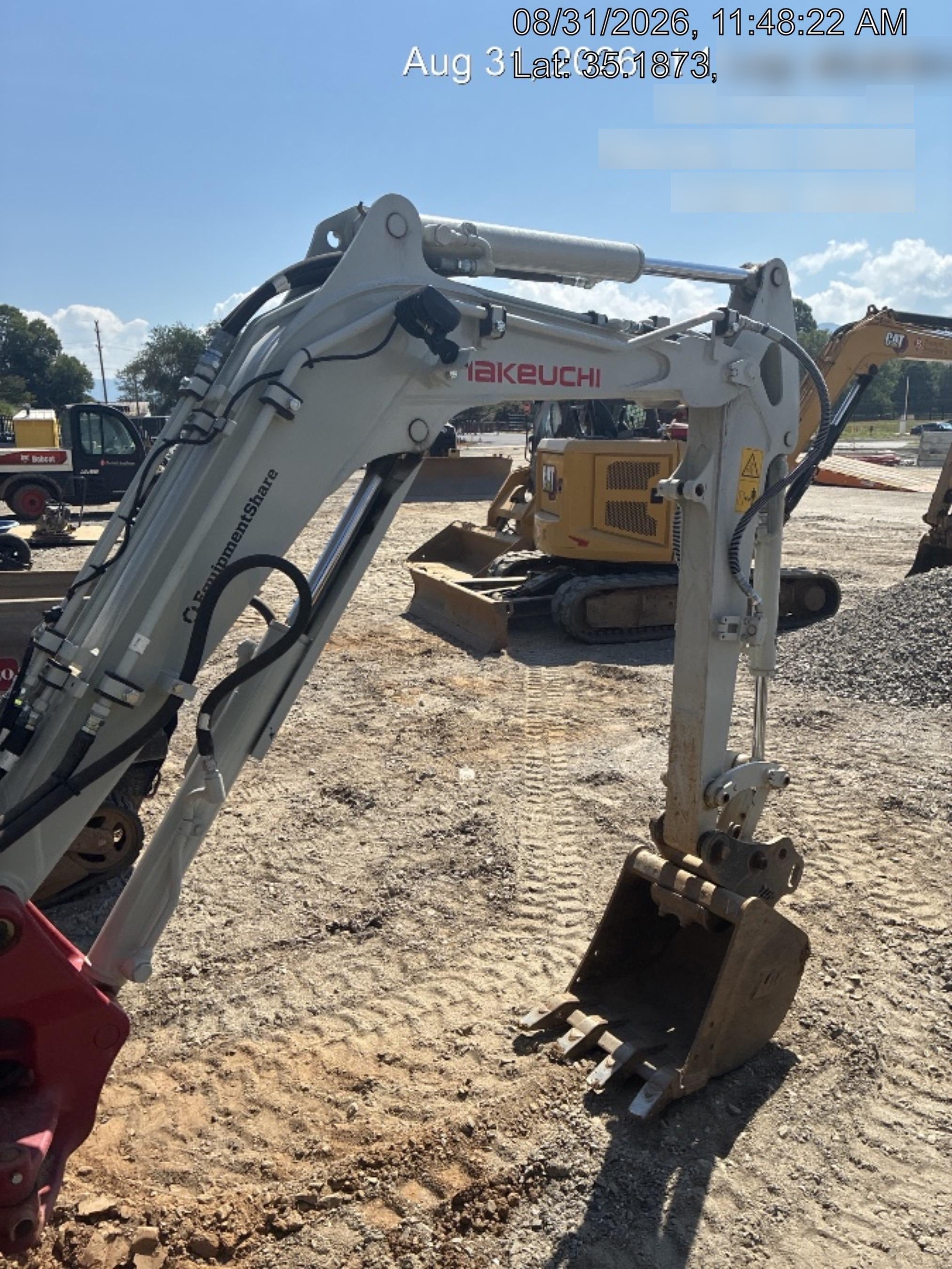 2023 TAKEUCHI TB225R