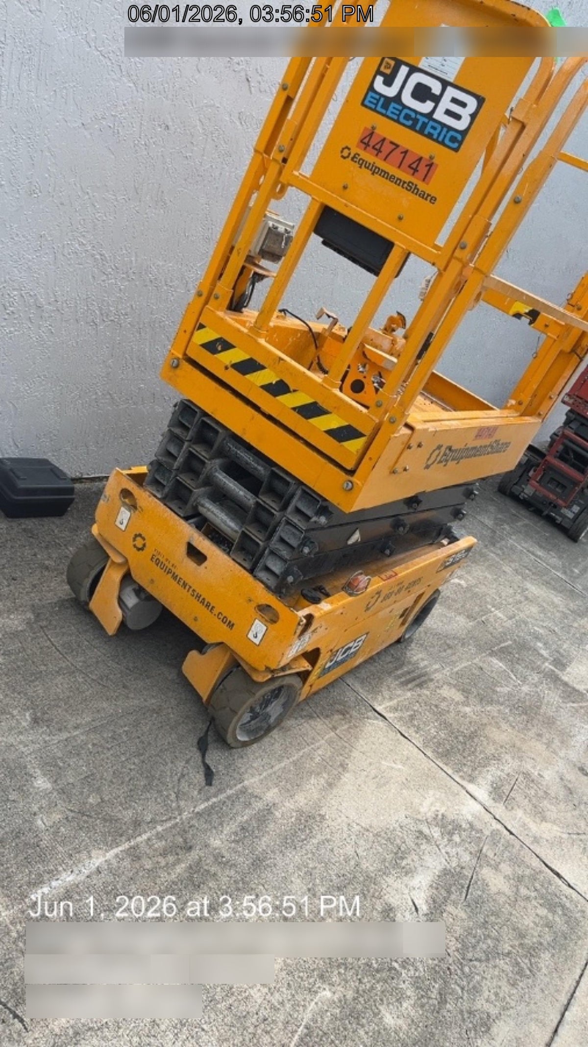 2024 JCB S1932E