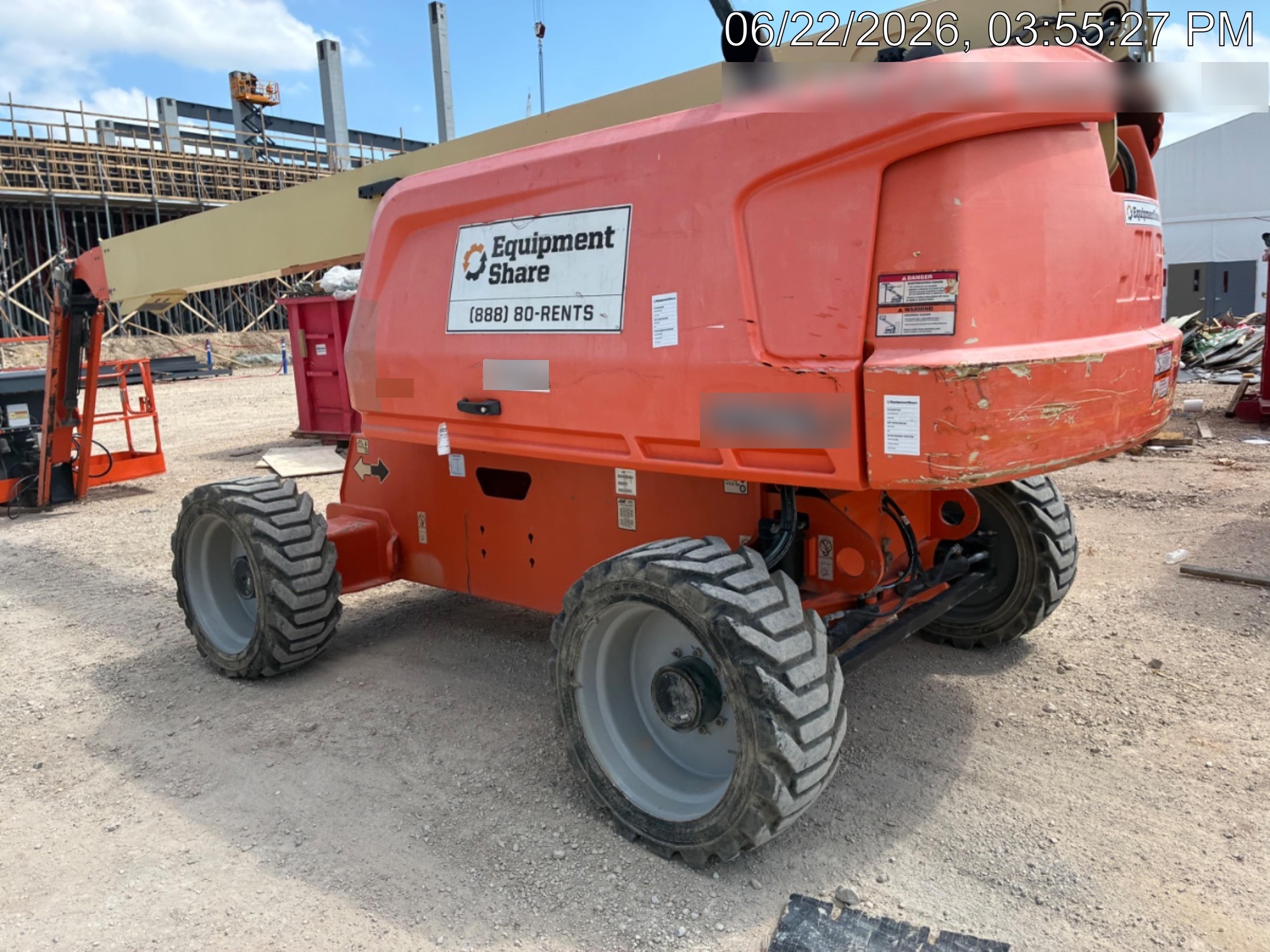 2019 JLG 660SJ