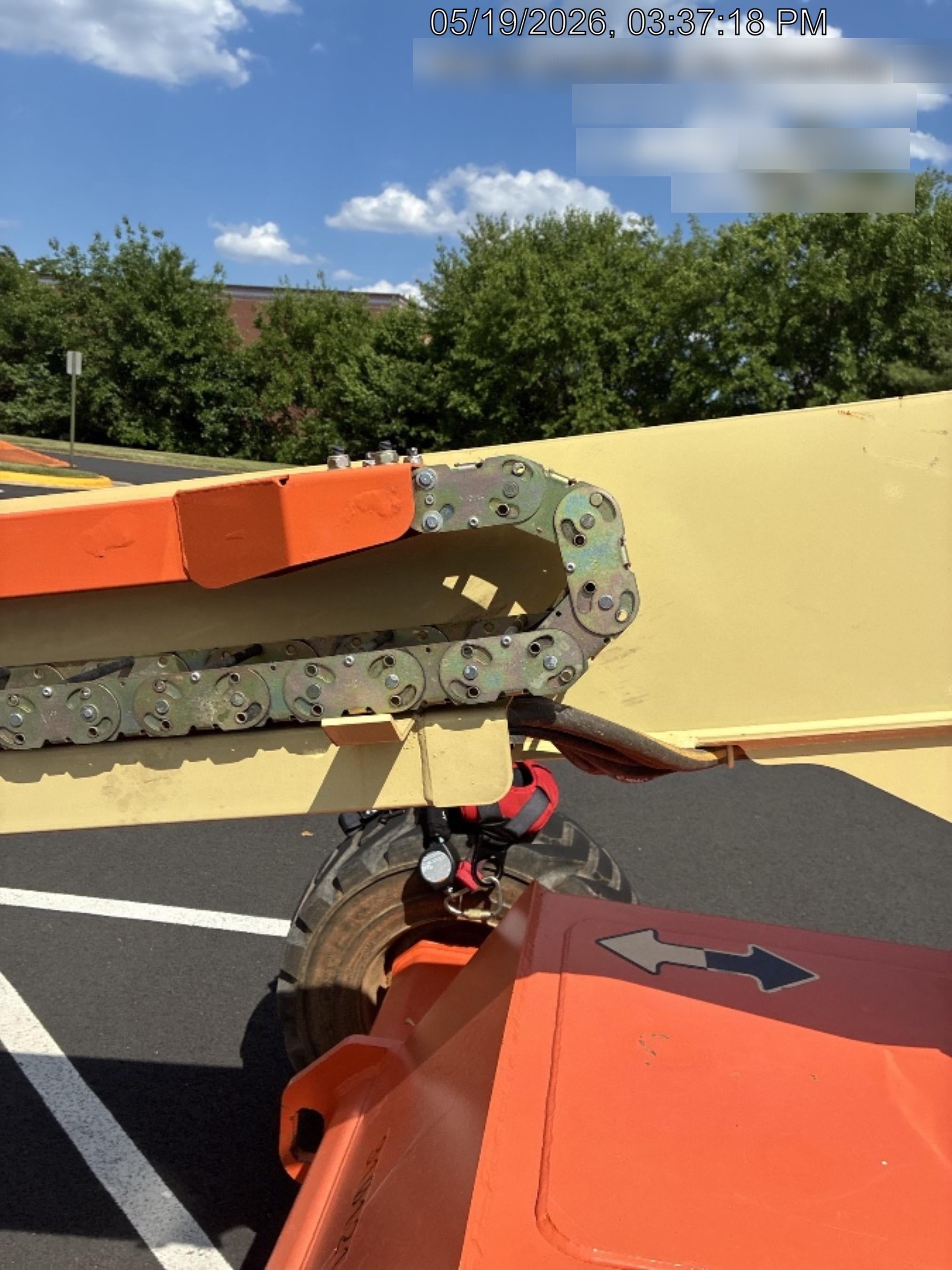 2023 JLG 460SJ