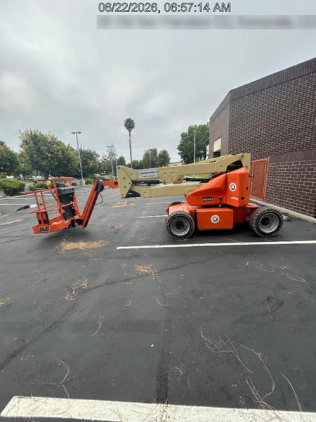 2019 JLG E450AJ